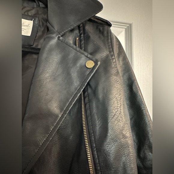Universal Threads Leather Jacket size xs - Picture 2 of 4
